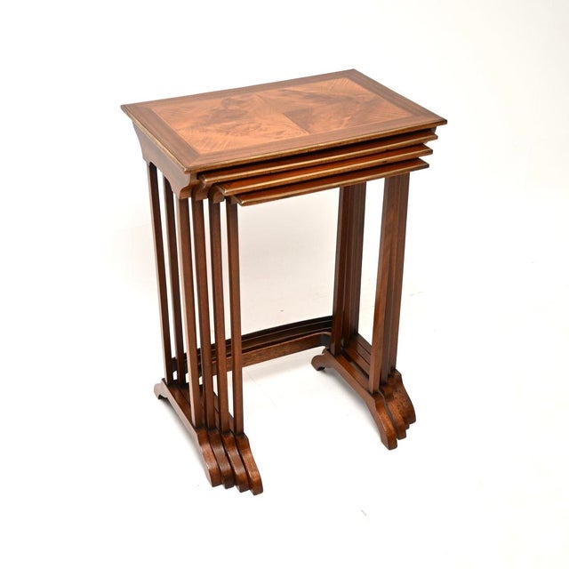 Antique Edwardian Walnut Nest of Four Tables, 1900, Set of 4 For Sale - Image 10 of 10