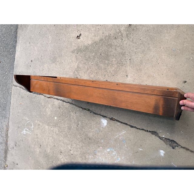 Late 20th Century Cottagecore Wooden Wall Shelf With a Heart and Pegs For Sale - Image 4 of 5