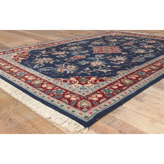 Textile American Traditional Style Vintage Rug, 05'09 X 08'09 For Sale - Image 7 of 10
