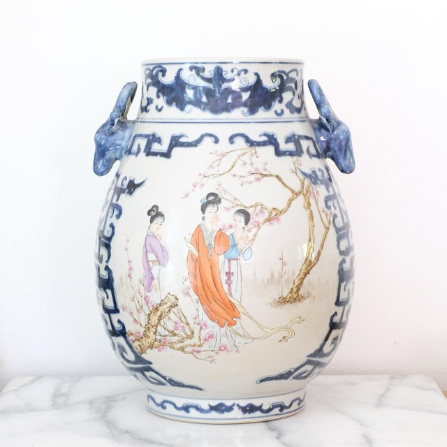 Chinese Antique Chinese Export Porcelain Deer Handle Vase For Sale - Image 3 of 5