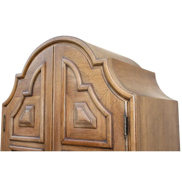 1960s Thomasville Spanish Colonial Hollywood Regency Style Mid Century Oak Armoire - Vintage 1960s For Sale - Image 5 of 11