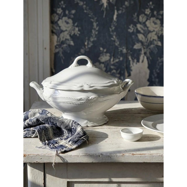 Superb large vintage tureen or vegetable dish attributed to Bernardaud Limoges, made of very high-quality white fine...