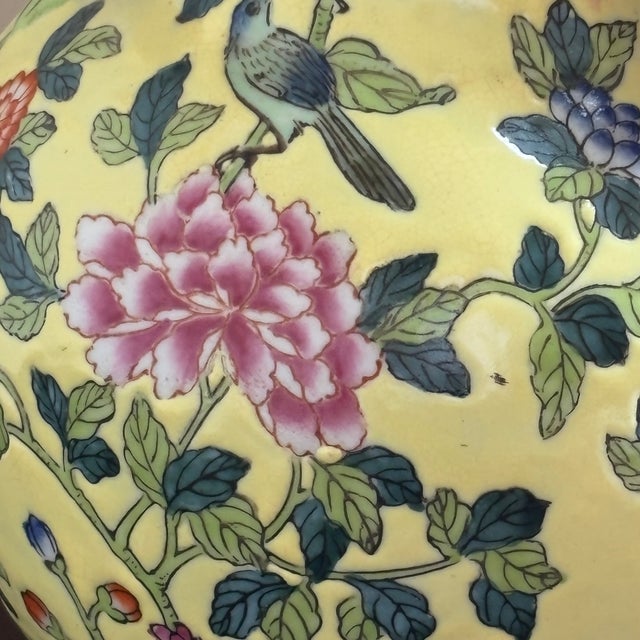 Late-20th Century Yellow Chinoiserie Ceramic Vase For Sale - Image 13 of 17