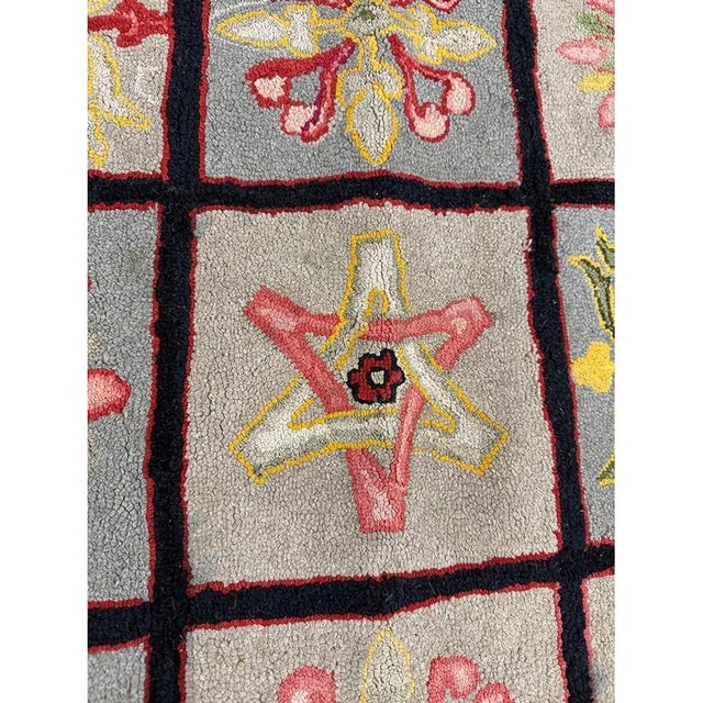 1880s Multi Antique Folk Art Geometric Americana Modern Hooked Knotted Wool Rug For Sale In New York - Image 6 of 8