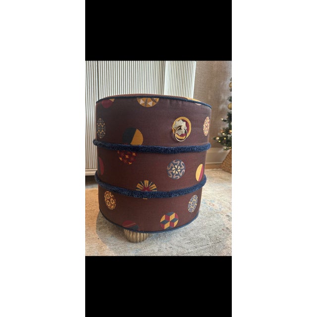 Traditional Kips Bay Zak and Fox Ottoman For Sale - Image 3 of 4