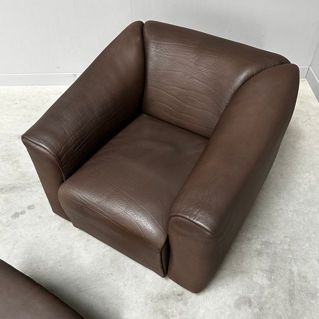 Set of DS-47 Lounge Chair and Ottoman in Buffalo Leather from de Sede, Switzerland, 1990s For Sale - Image 4 of 9