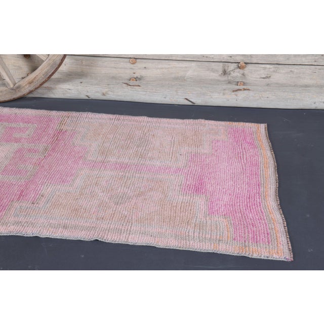 Pink Vintage Turkish Oushak Handmade Wool Cotton Pink Runner Rug For Sale - Image 8 of 9