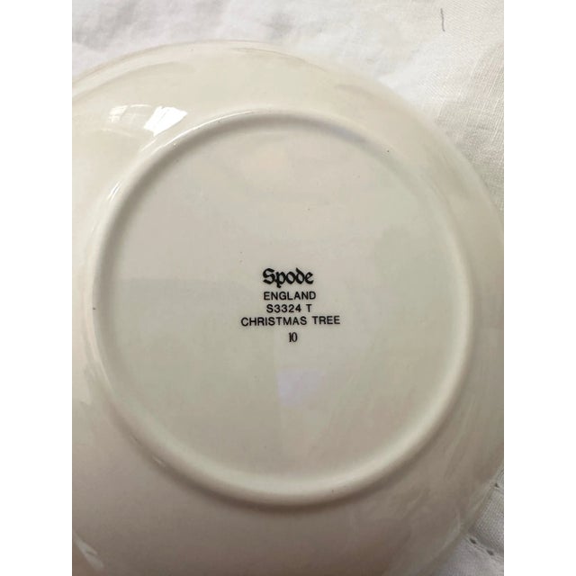 Vintage Spode "Christmas Tree" Dinnerware Set of 66 For Sale - Image 11 of 12