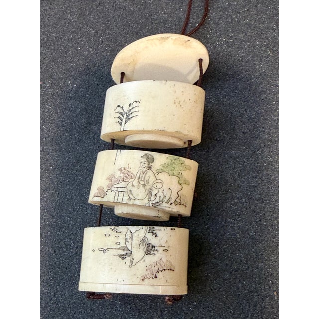 Vintage Early 20th Century Japanese Hand Carved Bovine Bone Snuff Case For Sale - Image 10 of 12