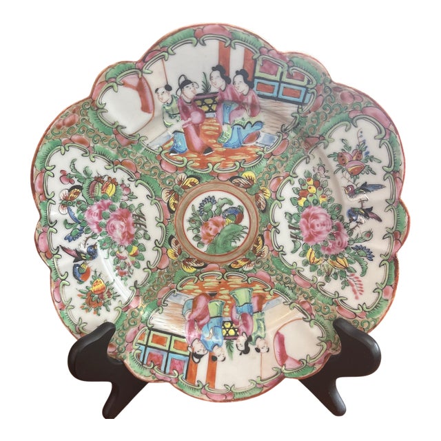 Antique Rose Medallion Scalloped Plate For Sale