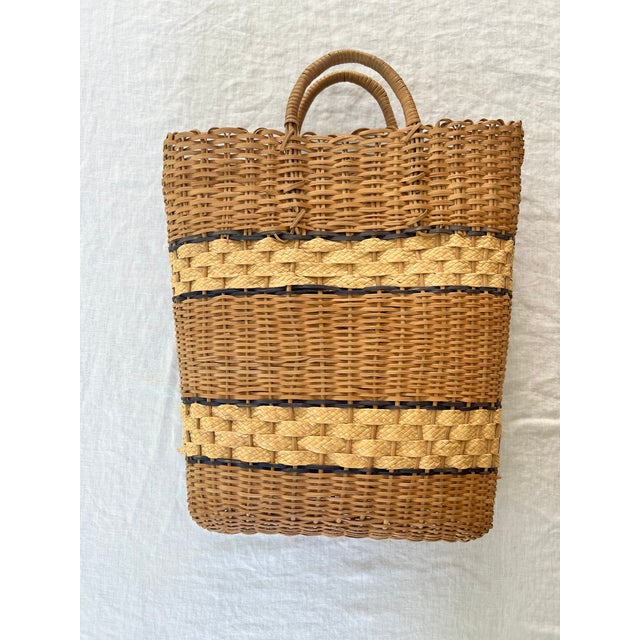 Handwoven Bamboo Fan and Market Tote For Sale In Miami - Image 6 of 10