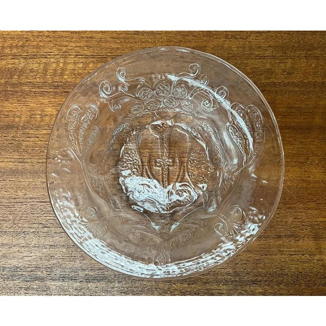 Kosta Boda Mid-Century Swedish Glass Bowl with Bird Design from Kosta Boda, 1960s For Sale - Image 4 of 11