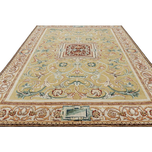 Hand-knotted in wool, this 9x12 contemporary rug is an elegant new piece in Rug & Kilim’s European rug collection—a design...