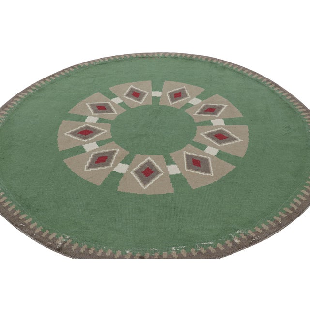 Rug & Kilim Signed Leleu Vintage French Art Deco Circle Rug With Medallion - Rug & Kilim For Sale - Image 4 of 7