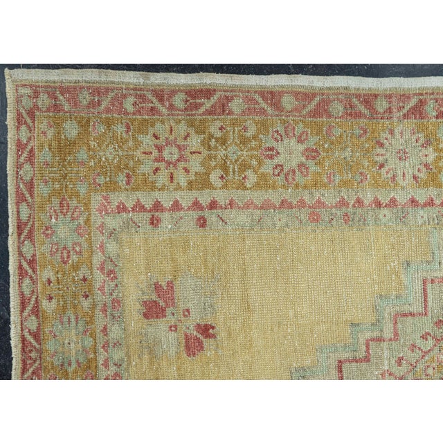 Early 21st Century Turkish Vintage Rug 4'8" x 8'5" #20837 For Sale - Image 5 of 8
