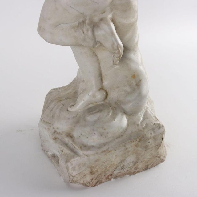 White Little Angel Statue in White Marble For Sale - Image 8 of 10