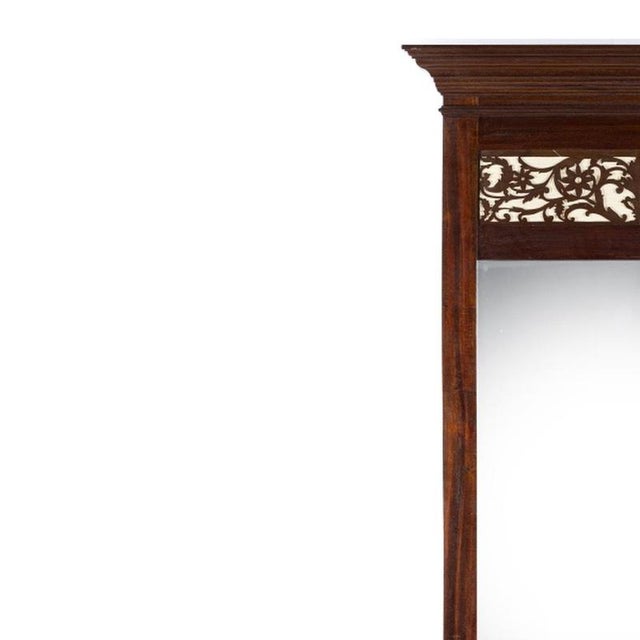 Furniture - Tremo Empire - 19th Century. Portuguese from the 19th century; made of mahogany and mahogany root wood with...