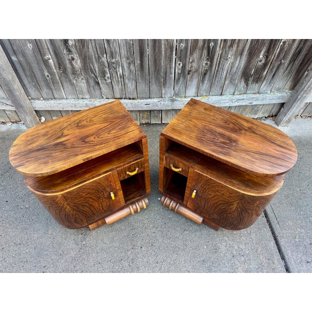 Vintage Italian Art Deco-Style Nightstands in Walnut C. 1930s For Sale - Image 4 of 11