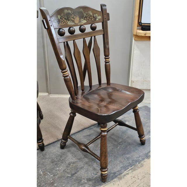 Mid 20th Century Hitchcock Style Decorated Pine Windsor Dining Chairs- Set of 6 For Sale - Image 12 of 18