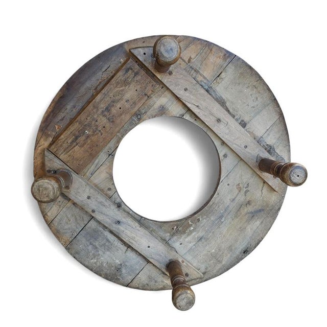 Brown 19th Century Spanish Brazier Coffee Table in Chestnut Wood For Sale - Image 8 of 14