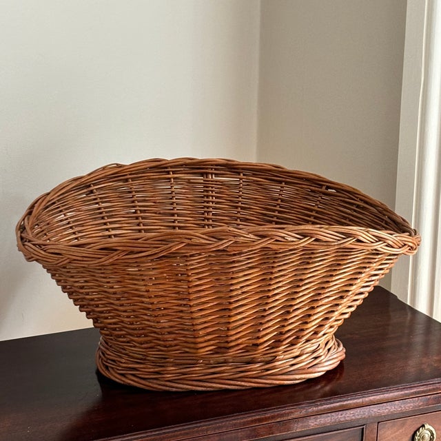Mid-20th Century French-Style Footed Storage Basket For Sale - Image 9 of 12