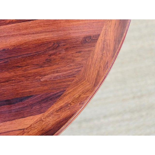 Scandinavian Walnut Round Extendable Dining Table, 1960s For Sale - Image 9 of 13