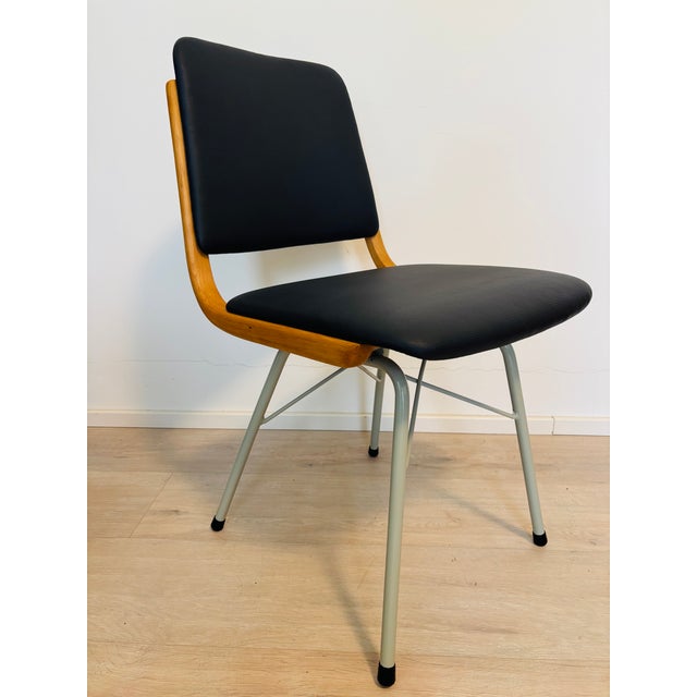 Mid-Century Modern Mid-Century Dining Chair by Miroslav Navrátil for Ton, 1970s For Sale - Image 3 of 10