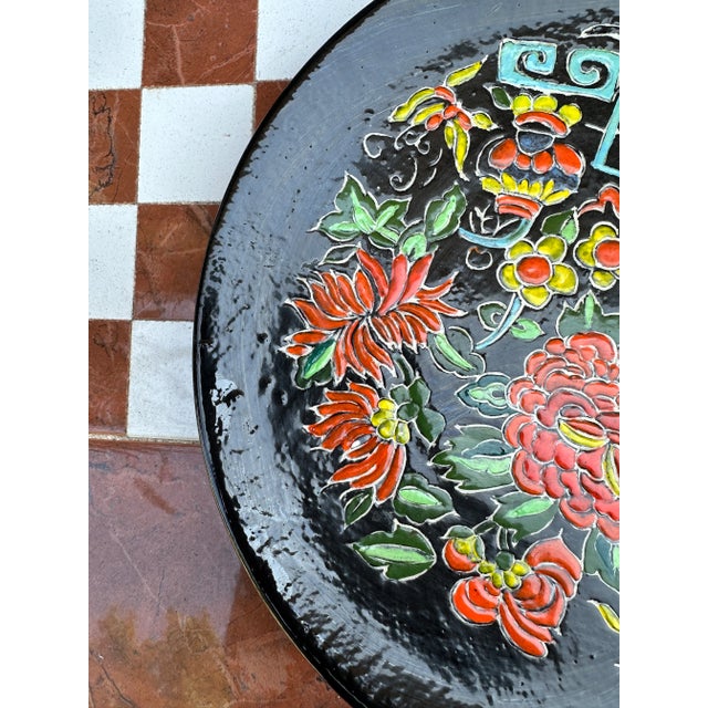 1970s Greek Key Asian Ceramic Decorative Plate For Sale - Image 4 of 8
