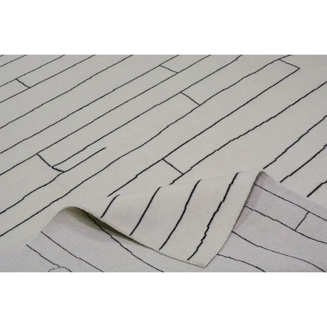 Moroccan Hand Knotted Wool Rug,8'1"X10' For Sale In New York - Image 6 of 6