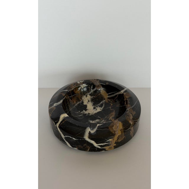 Black 1970s Italian Angelo Mangiarotti Style Sculptural Round Black Marble Ashtray For Sale - Image 8 of 8