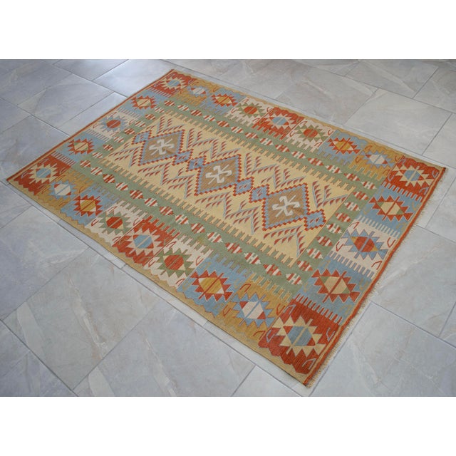 Textile Hand Woven Super Fine Turkish Oushak Kilim Ultra Quality Flat Weave Wool Rug - 3′9″ × 5′4″ For Sale - Image 7 of 16