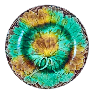Josiah Wedgwood Colored Cabbage Leaf on Basket Plate