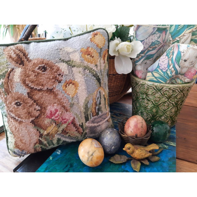 1960s Yellow Amber Italian Easter Alabaster Egg For Sale - Image 5 of 5