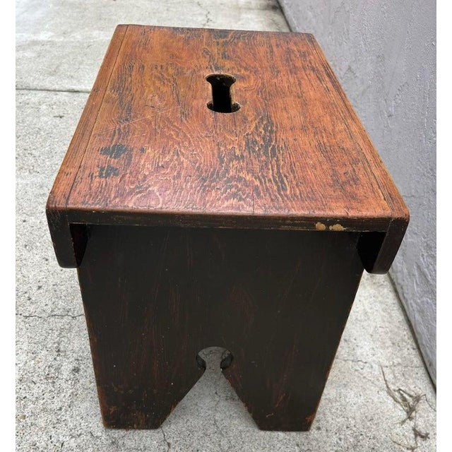 19Thc Painted Foot Stool From Pennsylvania For Sale In Los Angeles - Image 6 of 7