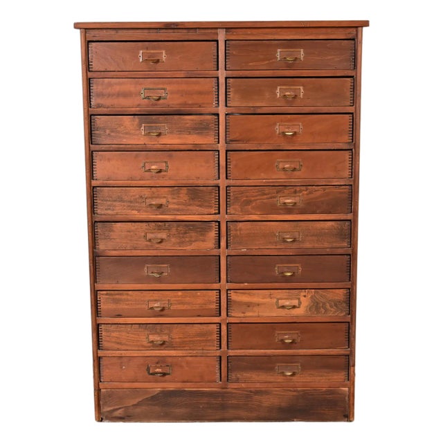 Antique Arts & Crafts Pine 20-Drawer Filing Cabinet or Apothecary Cabinet, Circa 1900 For Sale