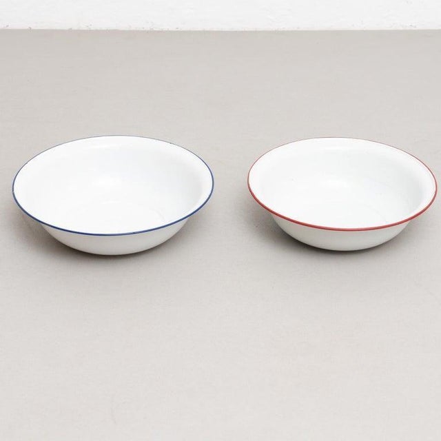 Rustic Vintage Soanish Metal Basin, 1970, Set of 2 For Sale - Image 3 of 16