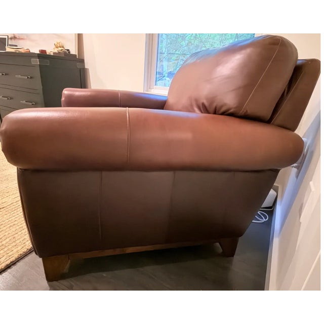 2000 - 2009 Leather Club Chair Rolled Arm American Design For Sale - Image 5 of 11