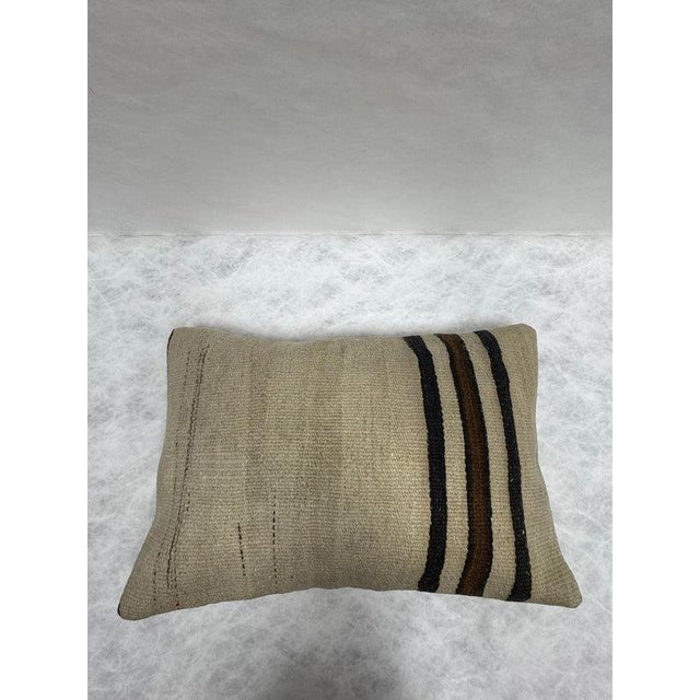 Turkish Hemp Pillow Cushion Natural Beige Brown Pillow Cushion Cover 16" x 24" For Sale - Image 4 of 4