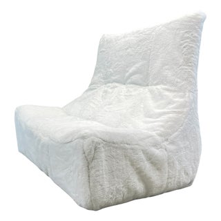 The Rock Sofa in White Fluffy Yeti Fabric by Gerard van den Berg for Montis For Sale
