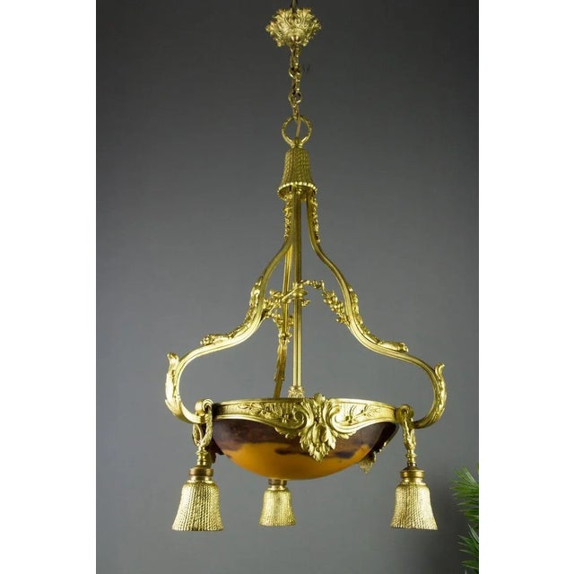 Neoclassical Style Gilt Bronze Chandelier from Verrerie D'Art Degué, 1920s For Sale - Image 3 of 18