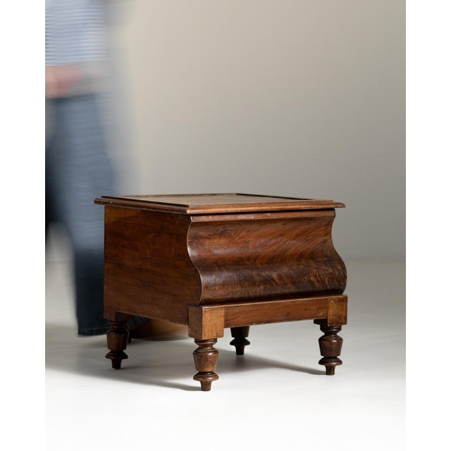 19th Century Victorian Storage Chest With Leather Top For Sale In Greensboro - Image 6 of 13