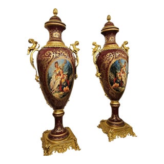 Elegant Burgundy Porcelain Vases Set of 2– Classic French Style Décor For Sale