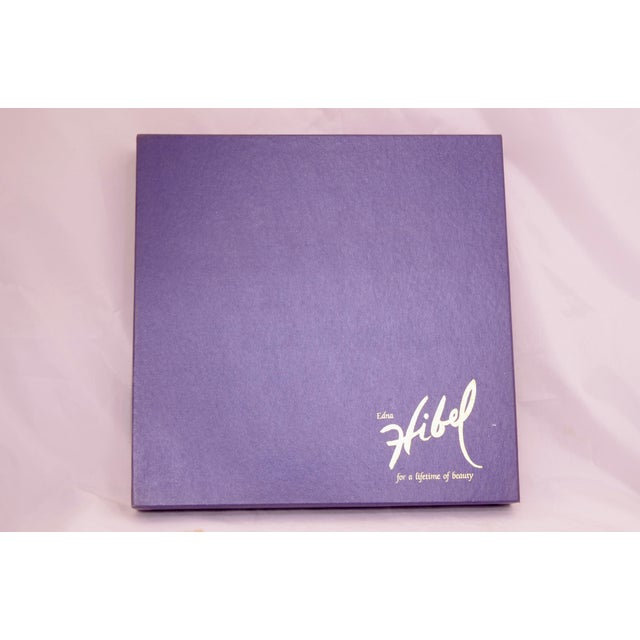 Gold Encrusted Edna Hibel Accent Plate, 1995 For Sale - Image 4 of 4