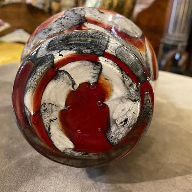 Mid-Century Modern 1970s Carlo Moretti Orange and Gray Opaline Glass Vase For Sale - Image 3 of 9