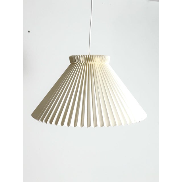 Le Klint – Classic Pendant Lamp, Design from 1943 A timeless icon of Danish design – this classic Le Klint pendant lamp is...