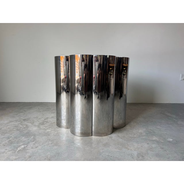 Metal 1970’s Curtis Jere–Style Trefoil / Clover Pedestal Base Dining Table With Glass Top For Sale - Image 7 of 12