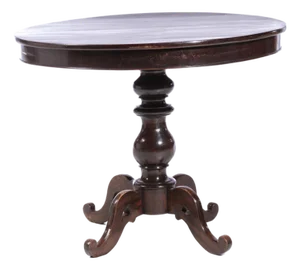 Romantic Table in Mahogany