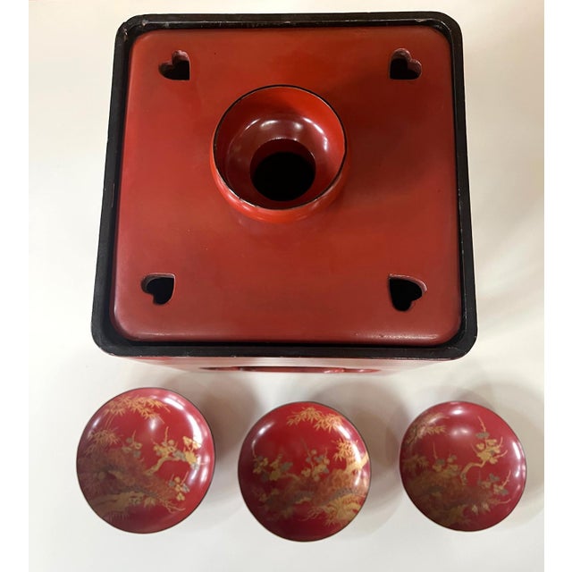 Mid-Century Modern Late 19th Century Japanese Lacquered Sake Drinking Set Meiji Period - 4 pcs For Sale - Image 3 of 18