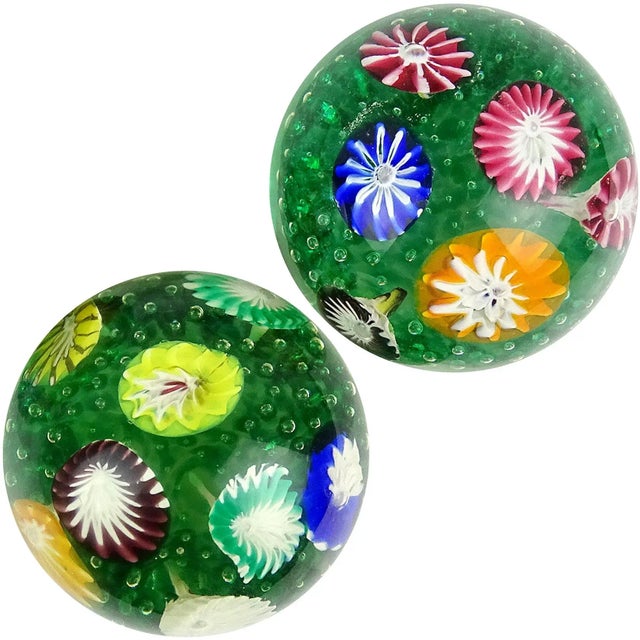 Murano Murano Vintage Fratelli Toso Rainbow Wild Flower Garden Italian Art Glass Paperweights - A Pair For Sale - Image 4 of 4