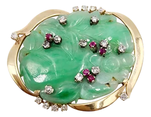 Mid-Century 18 Karat Yellow Gold Brooch with Jade, Diamonds and Rubies, Italy, 1950s